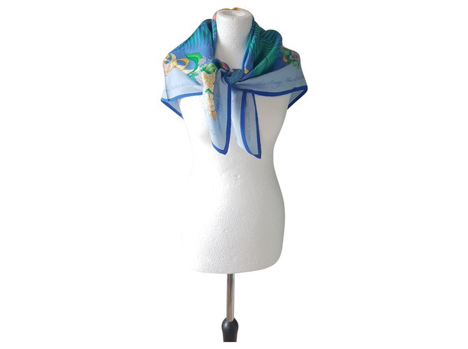 Hermès Silk scarves Multiple colors  ref.141290