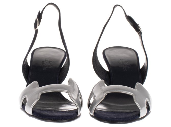 Sandalias abiertas Hermès negro / plata nuevo estado! Cuero  ref.141669