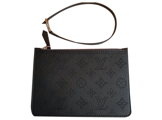 Louis Vuitton Girolata Black pochette Leather  ref.142083