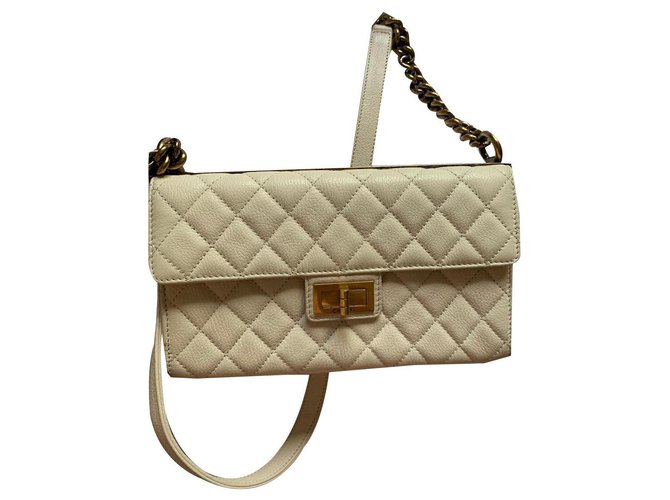 Chanel 2.55 Bege Couro  ref.142298