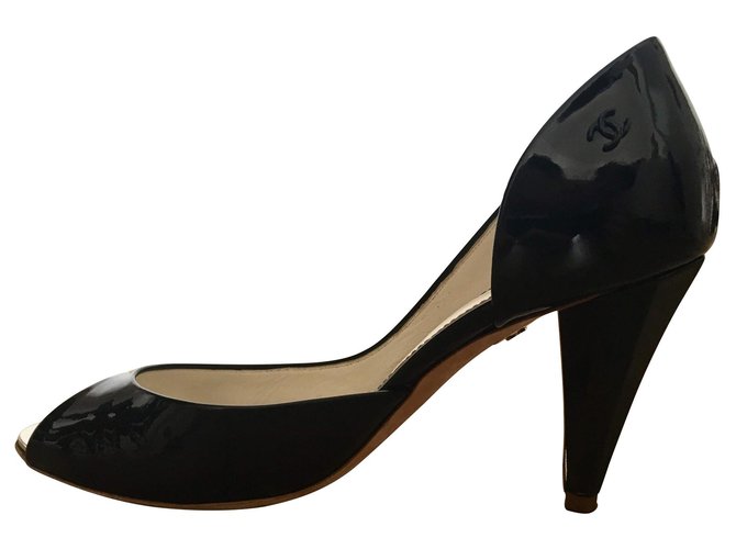 Chanel Heels Black Patent leather  ref.143068