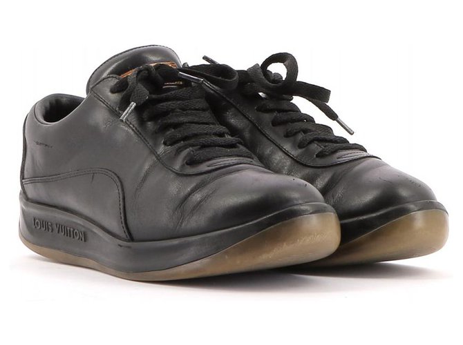 Louis Vuitton Sneakers Cuir Noir  ref.143122