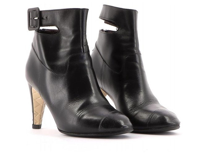Chanel Bottines / Low Boots Cuir Noir  ref.143126