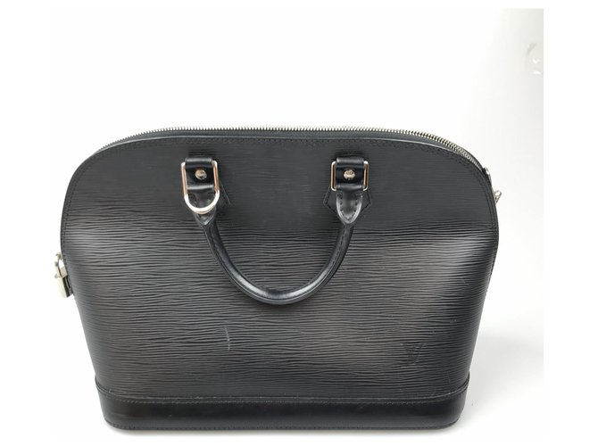 Louis Vuitton Black Epi Alma PM Leather  ref.143204