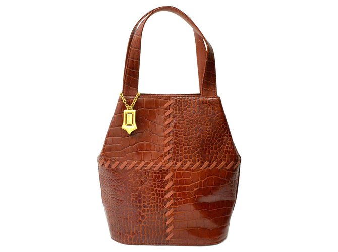 Yves Saint Laurent Leather Handbag Brown  ref.143570