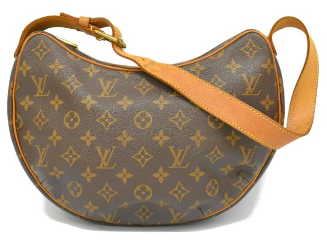 Sac Demi-Lune Chinchilla Louis Vuitton.