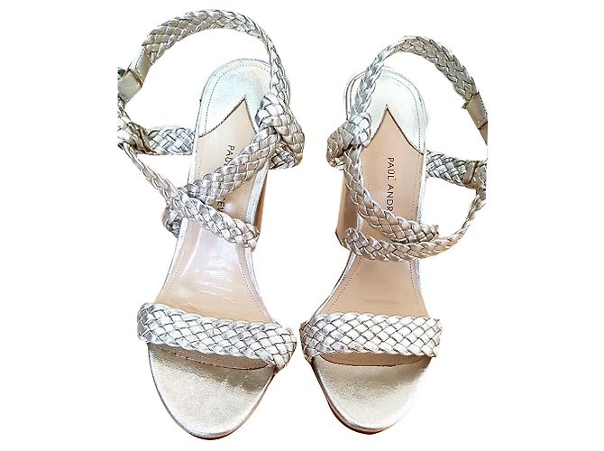 Tacchi Brian Atwood in pelle dorata D'oro