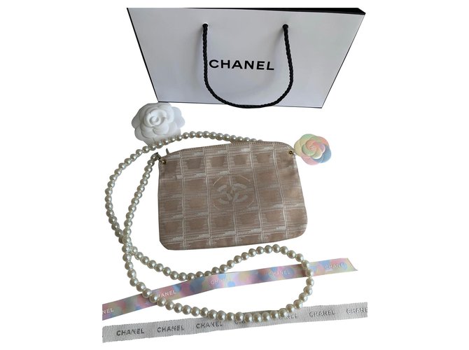 Chanel Sacos de embreagem Bege Algodão  ref.144256