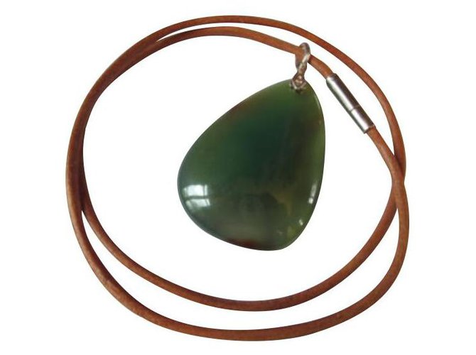 Autre Marque Leather + aventurine stone necklace Olive green  ref.144280