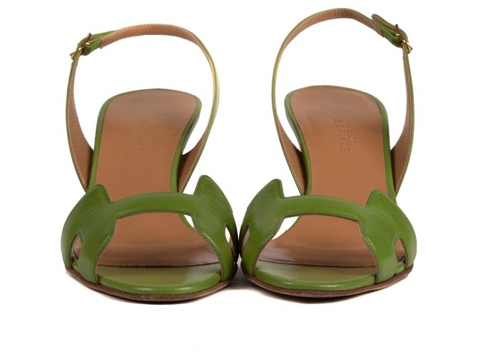 Hermès Zapatos de salón Hermes Night en cuero verde anís, taille 36,5 En muy buena forma!  ref.144349