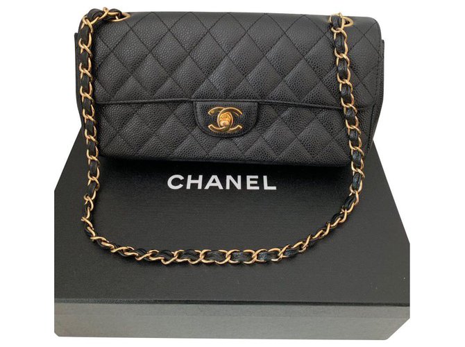 Timeless Chanel classical Black Leather  ref.144407