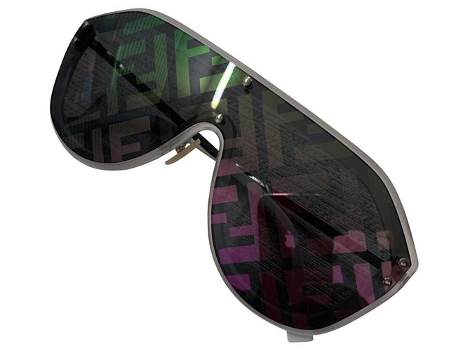 gafas de sol lunettes fendi fabulosas gafas de sol unisex Multicolor Metal  ref.145348