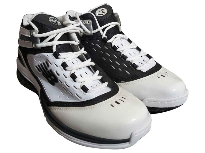 New Balance sneakers Cuir Toile Noir Blanc  ref.145562