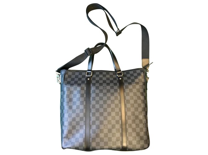 Louis Vuitton Taschen Aktentaschen Grau Leinwand  ref.145713