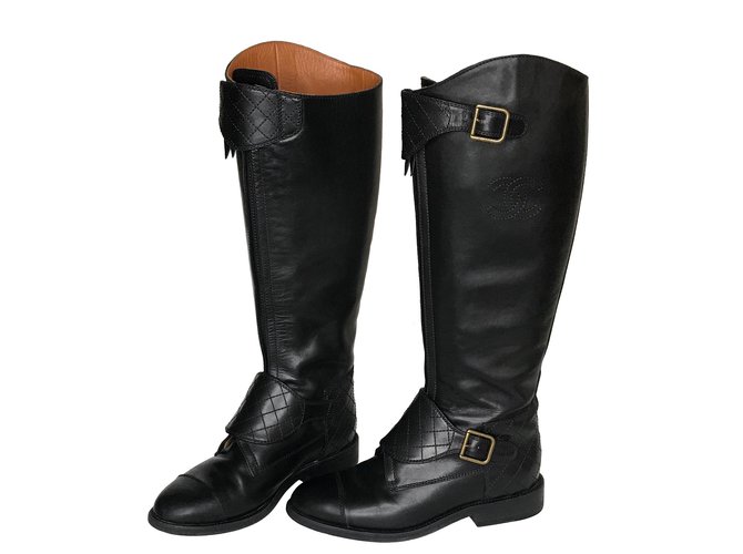 Chanel Riding Boots Quilted Black Leather  ref.145993