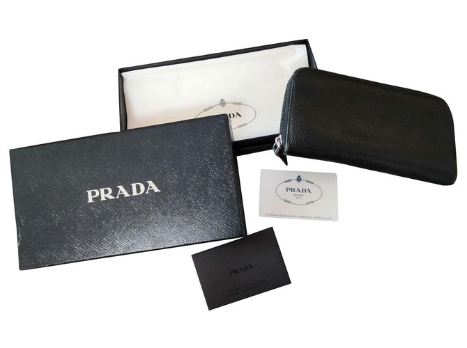 Superb large Prada wallet Black Leather  ref.146096