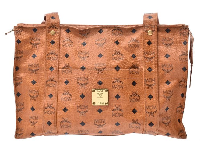 MCM shoulder bag. Vintage clothing & Accessories - Auctionet