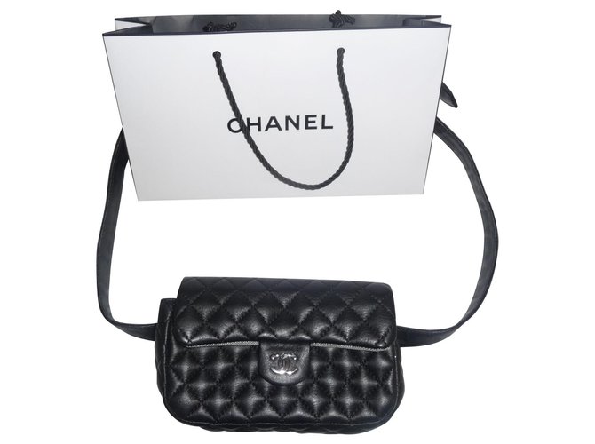 Chanel Clutch-Taschen Schwarz Leder  ref.146307