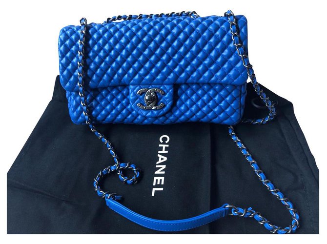 Timeless Chanel clássico Azul Couro  ref.146482