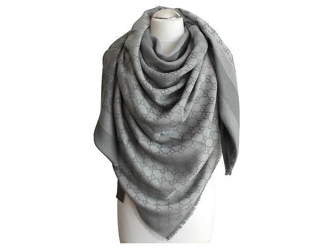 GGWEB GUCCI. FARBE GRAU NEU