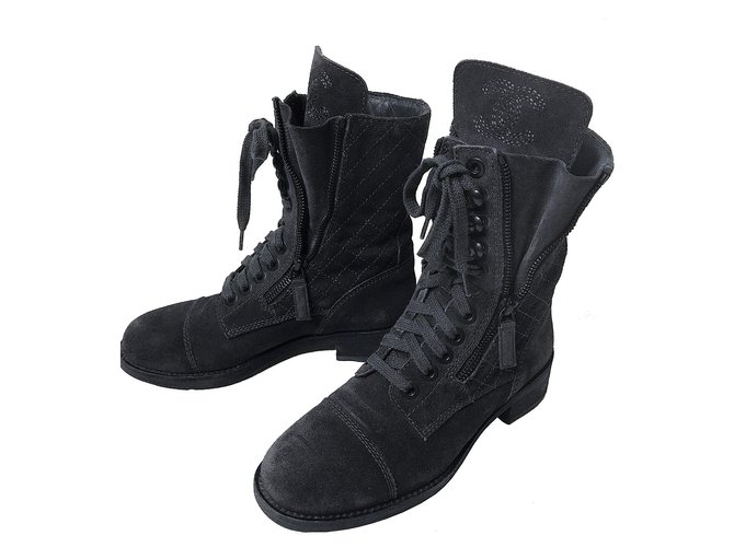 Chanel Combat boots with Box Dark grey Suede  ref.146549