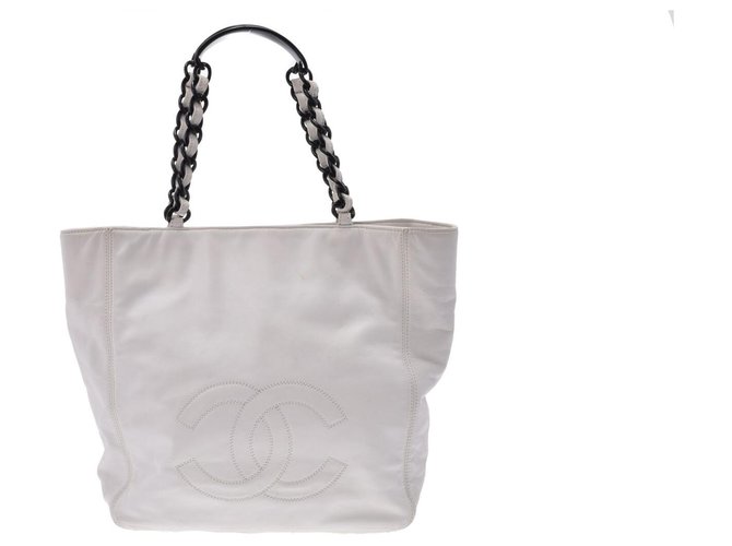 La bolsa de asas del vintage de Chanel Blanco Cuero  ref.146593