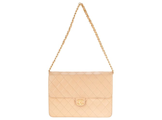 Timeless Precioso bolso clásico Chanel clásico en piel de cordero acolchada beige, Joyas de oro.  ref.146645