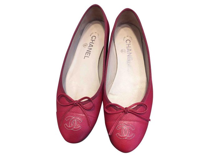 Chanel Ballet flats Red Leather  ref.146709