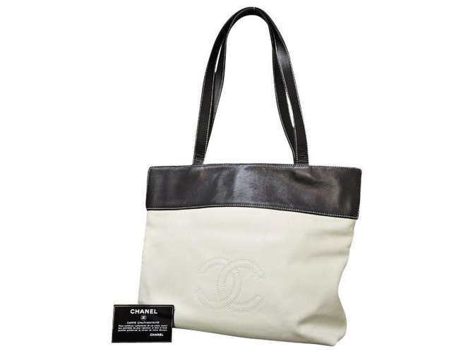 Chanel Vintage Tote Bag White Leather ref.147809 - Joli Closet