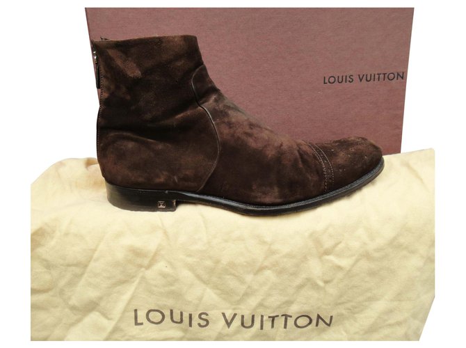 tamaño botas Louis Vuitton 42,5 Marrón oscuro Gamuza  ref.148783
