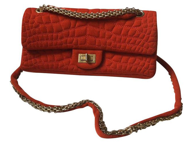 2.55 Chanel Neuausgabe Rot Wolle Tuch  ref.148823
