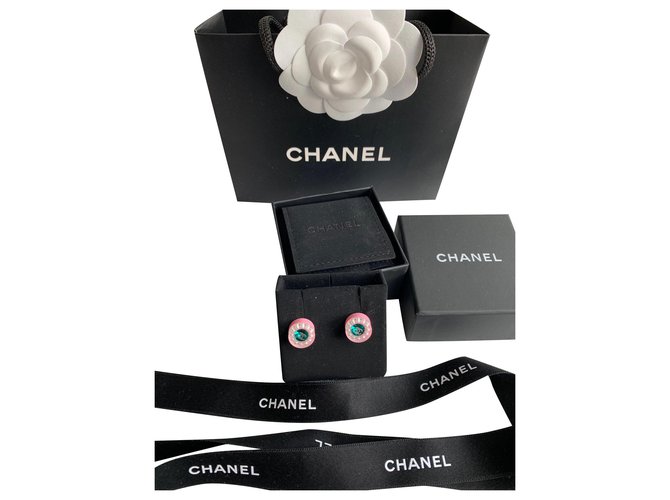 Chanel Boucles d'oreilles Plastique Rose  ref.148939