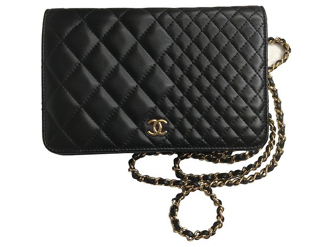 Wallet On Chain Chanel Limité avec carte, Coffret, Dustbag Noir