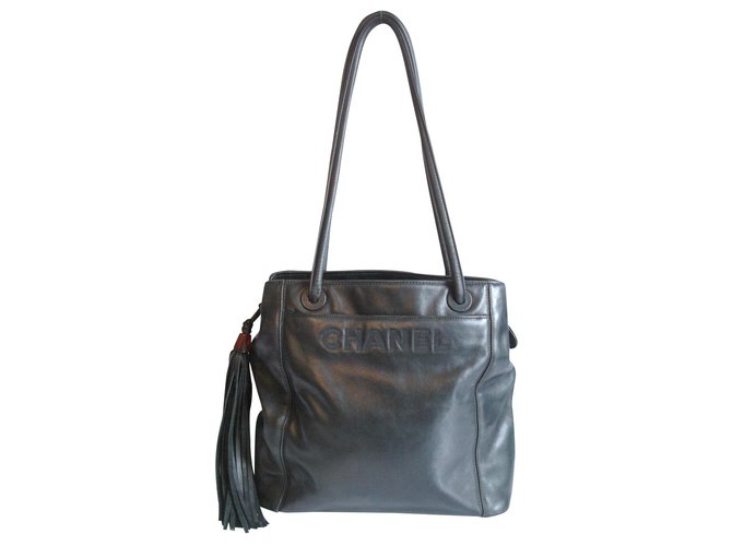 Chanel shoulder bag Black Leather  ref.149325