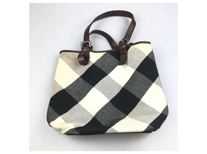 Burberry Sac cabas en toile à carreaux blancs Cuir Tissu Multicolore  ref.149613