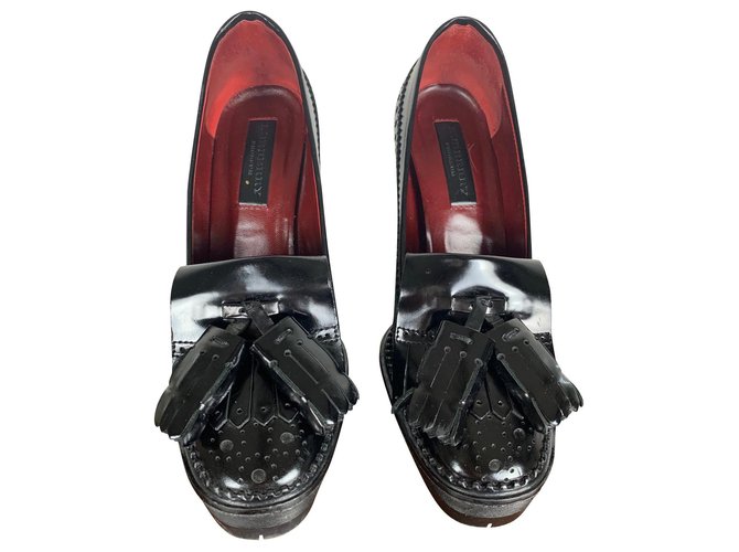 Zapatos burberry Negro Cuero  ref.150028
