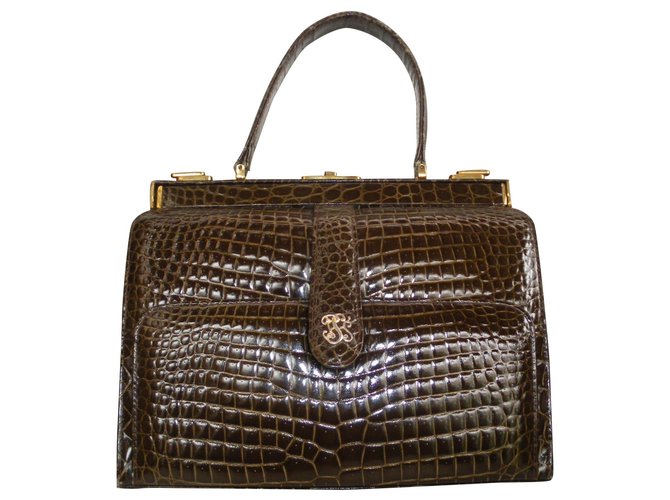 Autre Marque Handbags Brown Leather  ref.150055