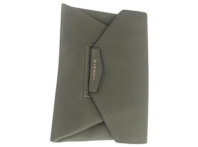 Givenchy Antigona Clutch Leder Grau Genarbt