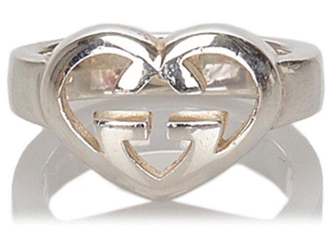 Gucci Anel em prata com coração GG Metal  ref.150124