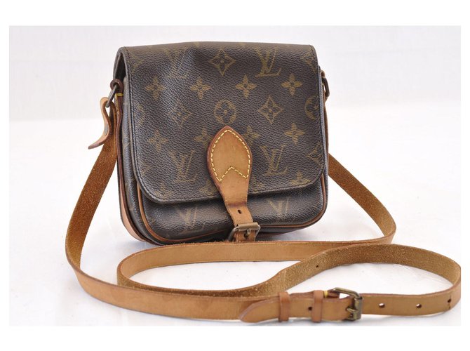 lv cartouchiere pm