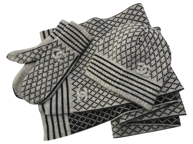 Chanel Carré, Chapeau & Gants Cachemire Noir Gris  ref.150259