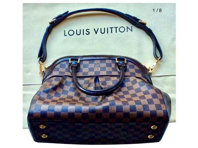 LOUIS VUITTON TREVI PM  What Sumo's Cooking (