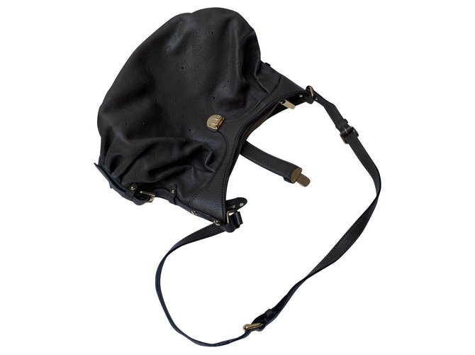 Louis Vuitton Shoulder bag and adjustable shoulder strap Grey Leather  ref.150651