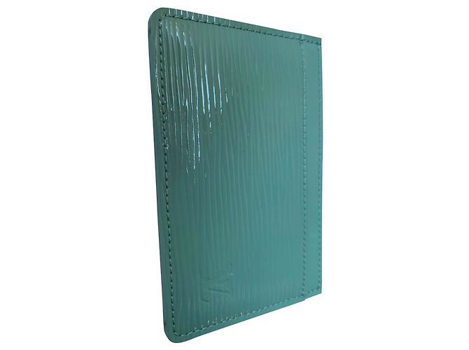 Louis Vuitton card holder Light green