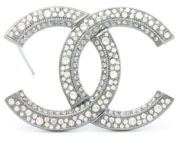 Chanel CC SHADOW RHINESTONE Silvery Metal  ref.150738