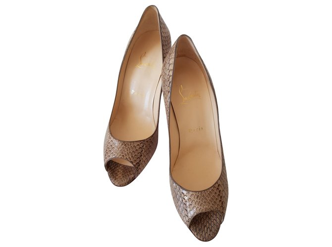 New Christian Louboutin shoes Beige Python  ref.150789