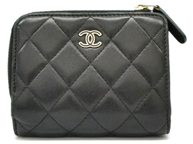 Portafoglio Chanel Nero Pelle verniciata  ref.150898