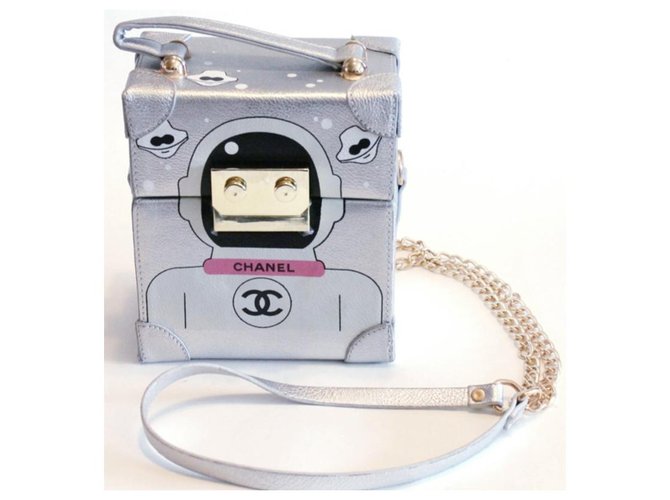 CHANEL COCOBOT CHANEL NEW Multiple colors Metallic Leatherette  ref.150987