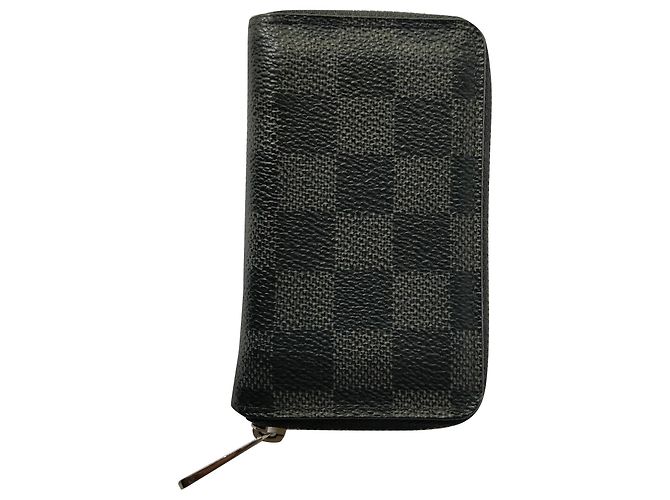 Louis Vuitton Zip Around Wallet Black Leather