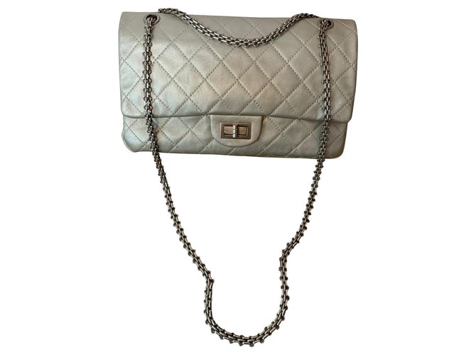 2.55 Chanel Reissue Silvery Leather  ref.151270